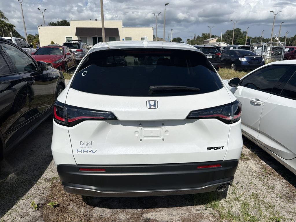 Used 2024 Honda HR-V Sport image 9