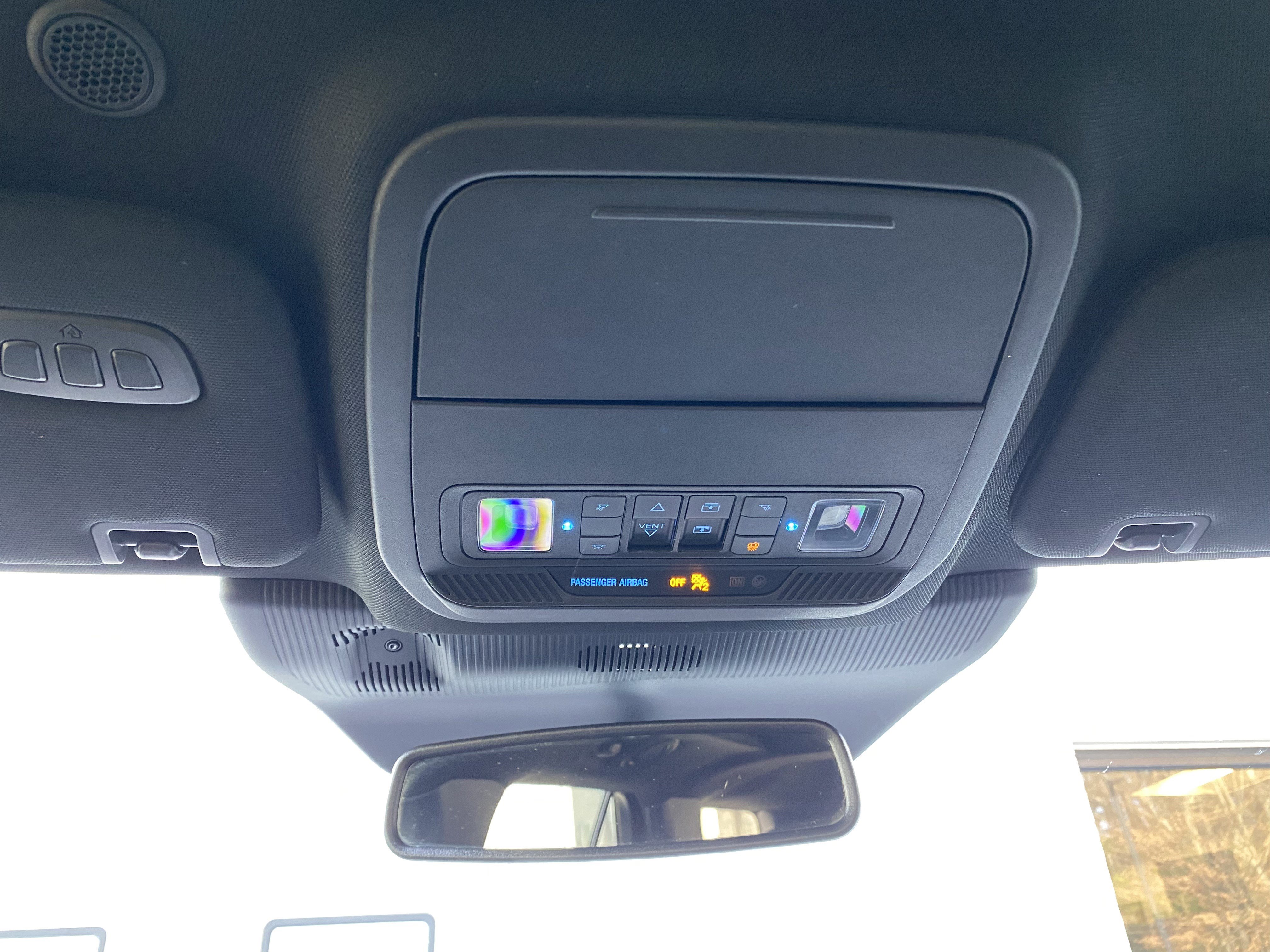 Used 2025 Ford Explorer Platinum image 32