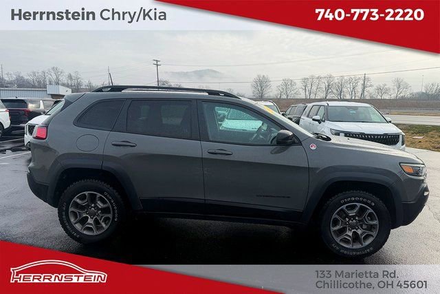 Used 2022 Jeep Cherokee Trailhawk w/ Premium Leather Package image 29