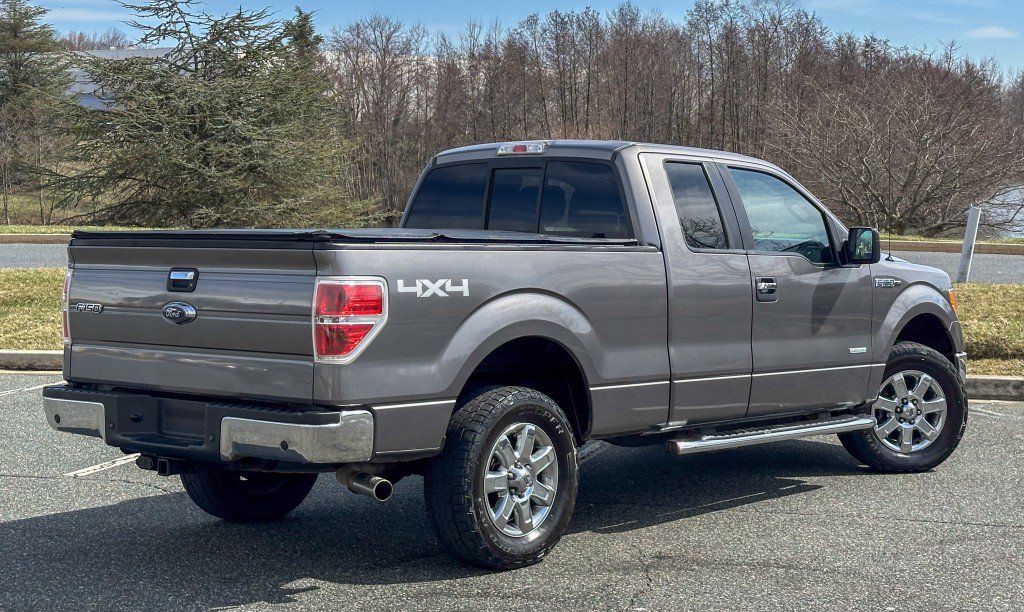 Used 2013 Ford F150 XLT w/ Luxury Equipment Group image 15