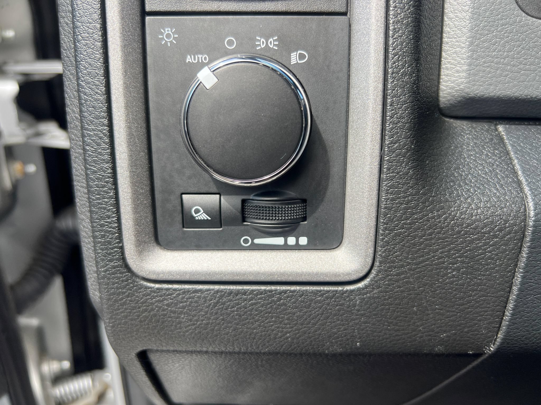 Used 2017 RAM 2500 Tradesman w/ Chrome Appearance Group AWD/4WD image 20