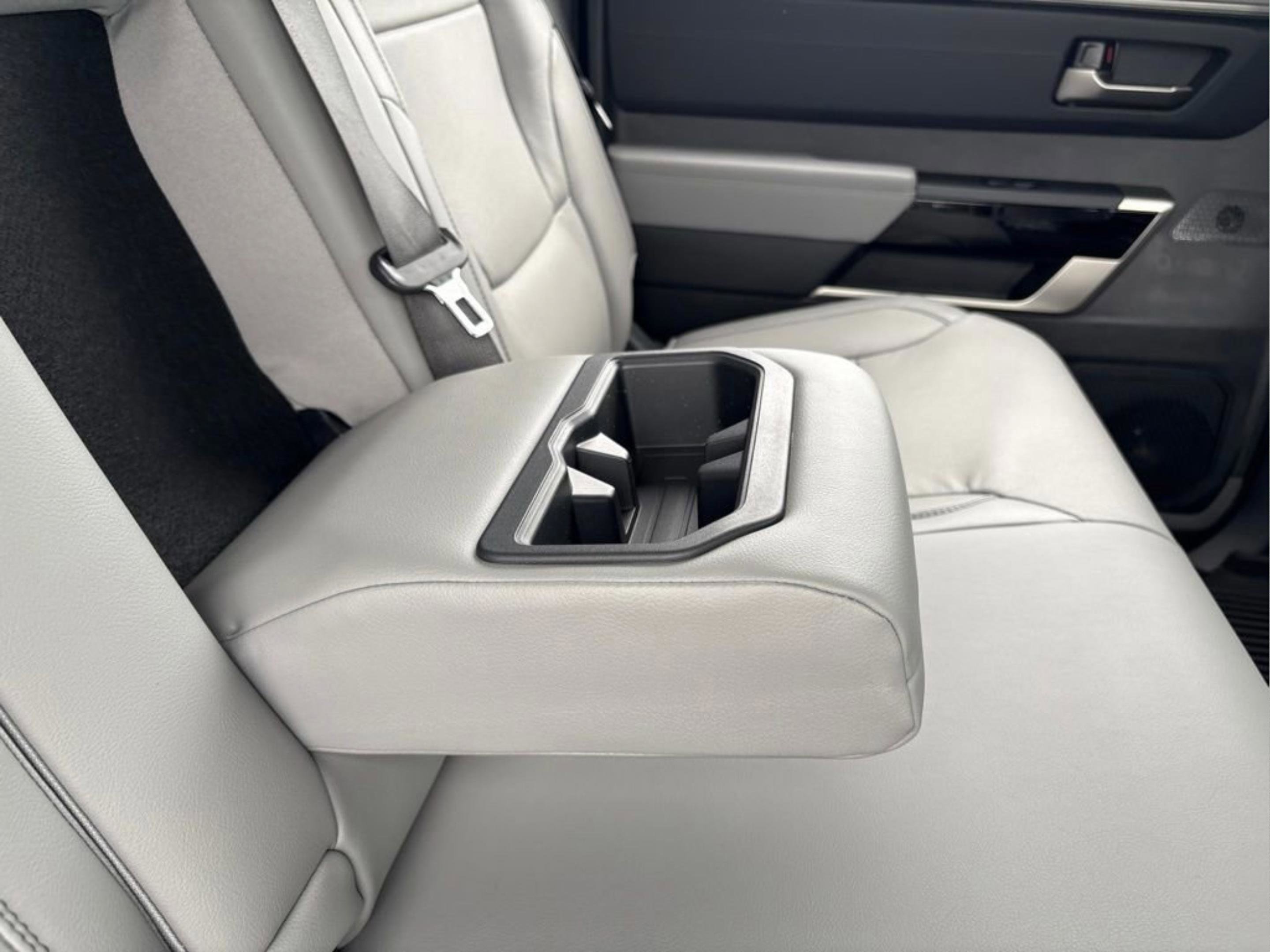 New 2026 Toyota Tundra Limited AWD/4WD image 35