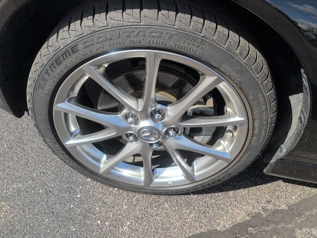 Used 2011 MAZDA MX-5 Miata Grand Touring RWD image 41