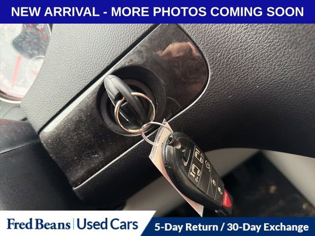 Used 2016 Dodge Grand Caravan SXT w/ UConnect Hands-Free Group image 14