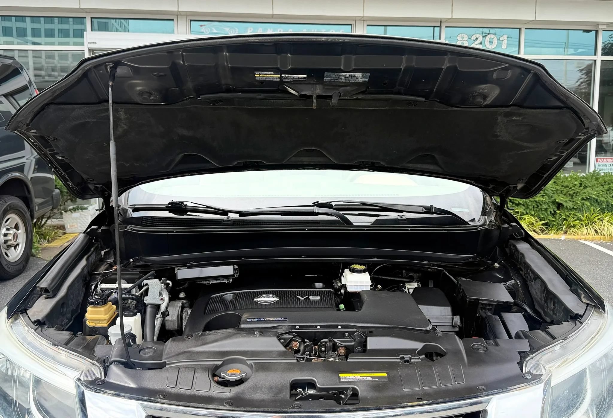 Used 2013 Nissan Pathfinder SV AWD/4WD image 38