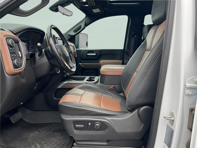 Used 2023 Chevrolet Silverado 2500 High Country w/ Z71 Off-Road Package AWD/4WD image 14