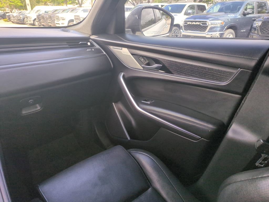 Used 2021 Jaguar F-PACE S image 19