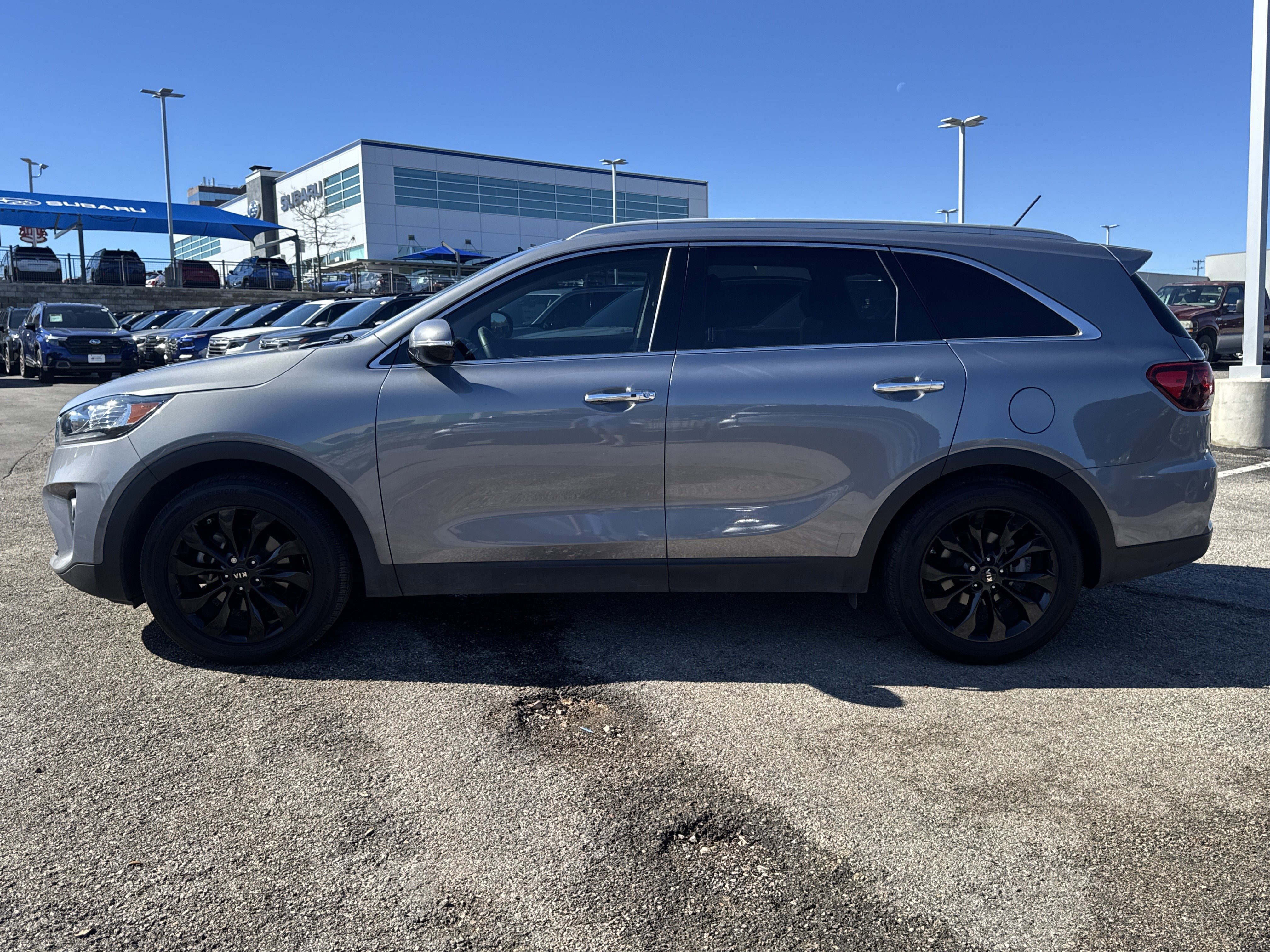 Used 2020 Kia Sorento EX image 6