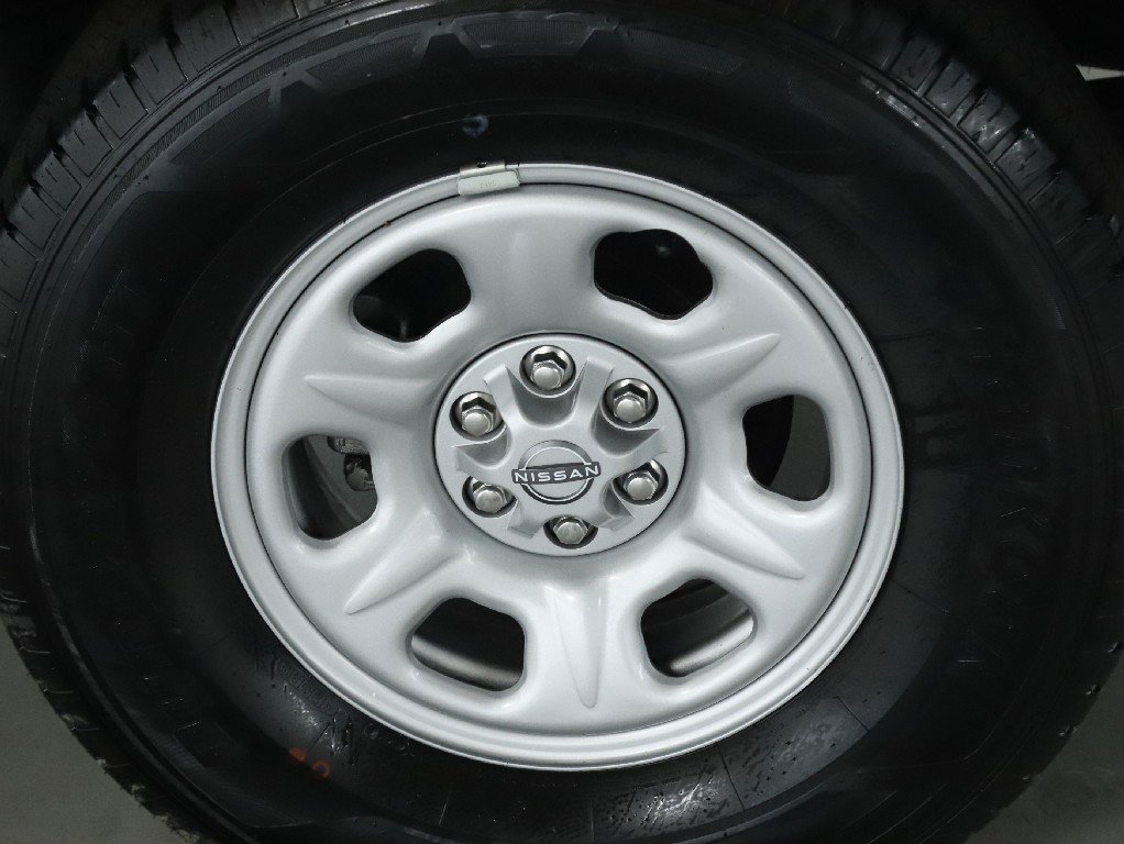 Used 2024 Nissan Frontier S w/ S Utility Package image 38