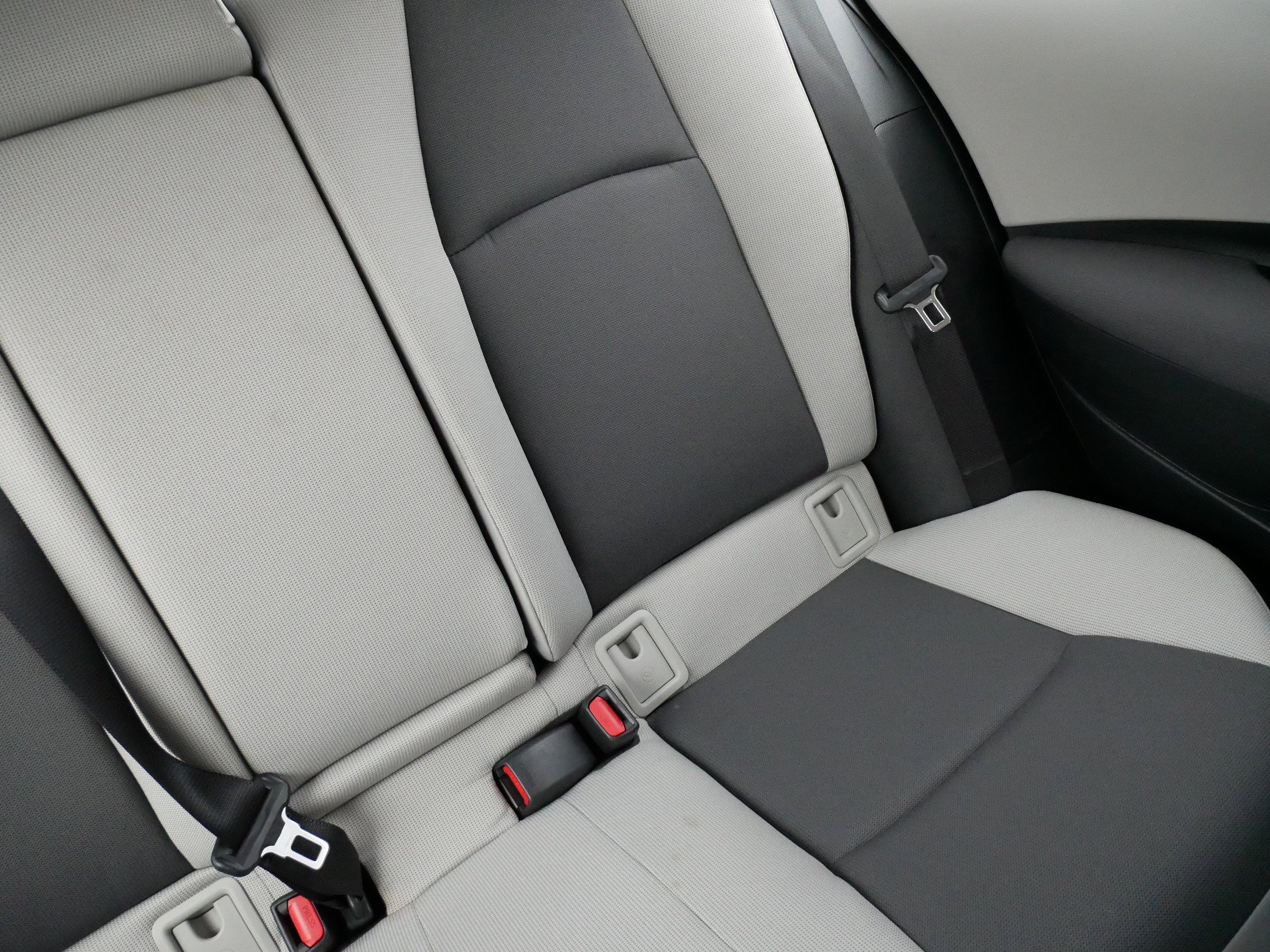 Certified 2025 Toyota Corolla LE image 14