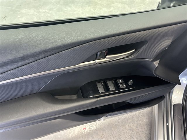 New 2025 Toyota Camry SE image 14