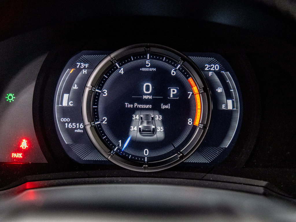 Used 2025 Lexus IS 350 F Sport RWD image 16