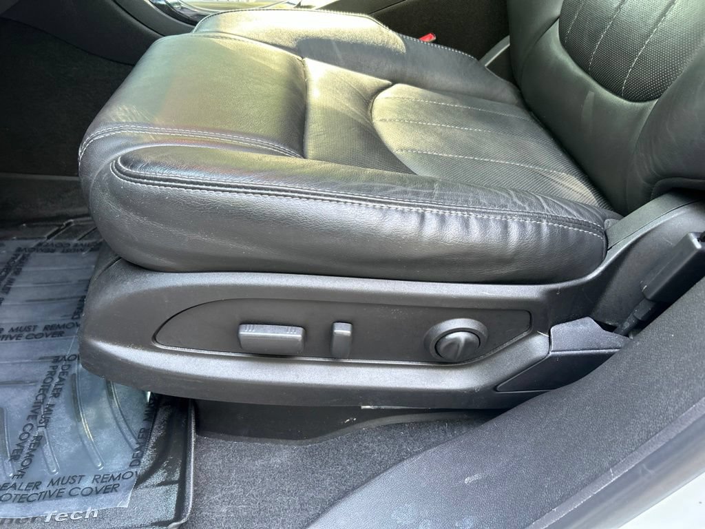Used 2017 Buick Enclave Premium AWD/4WD image 16