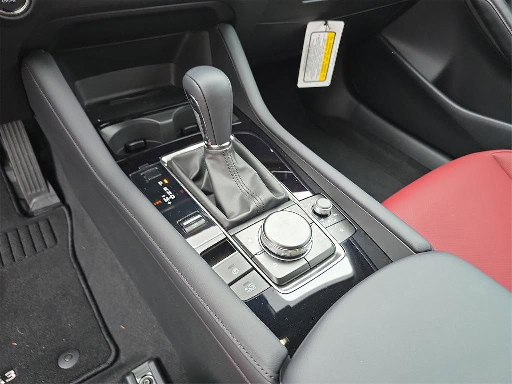 New 2026 MAZDA MAZDA3 Hatchback w/Premium Plus Pkg image 30