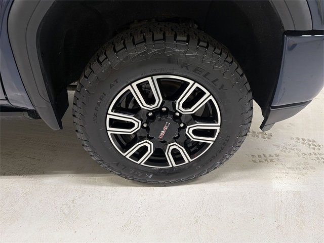 Used 2022 GMC Sierra 3500 AT4 w/ AT4 Preferred Package image 14