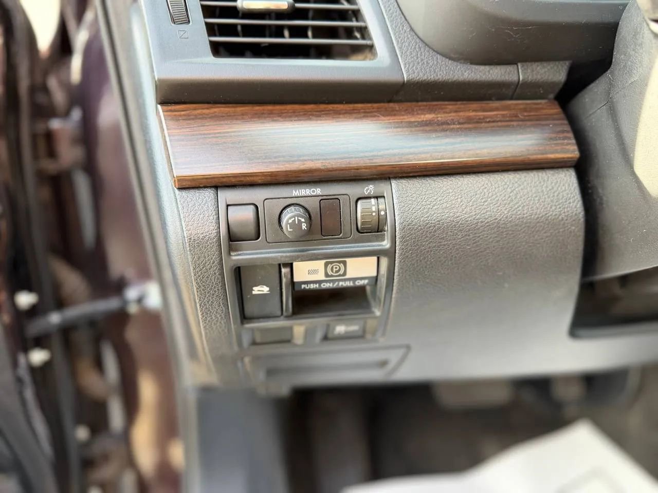 Used 2013 Subaru Outback 2.5i Limited image 34