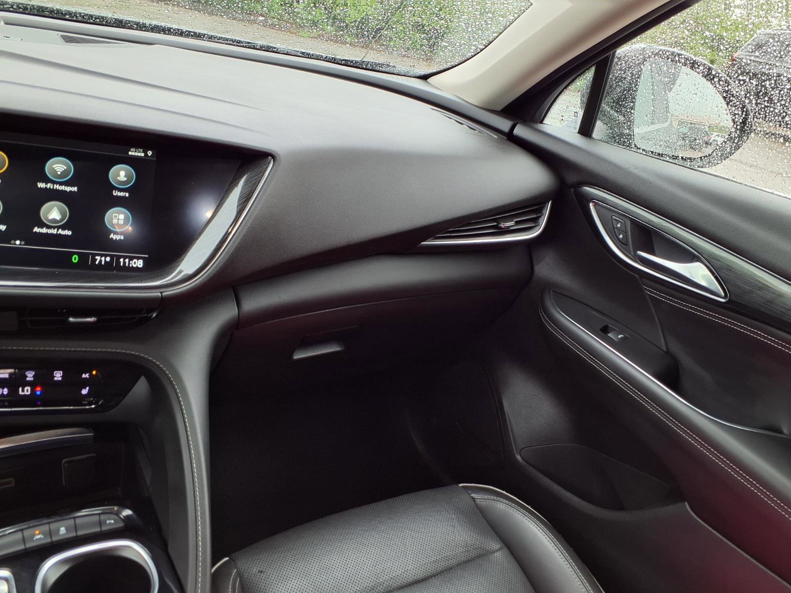 Used 2023 Buick Envision Essence FWD image 4