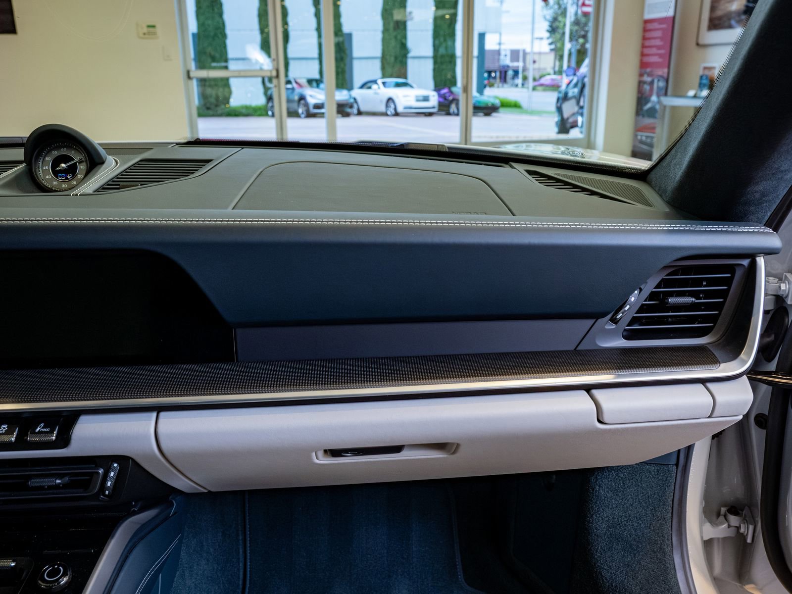 Certified 2024 Porsche 911 Turbo S image 16