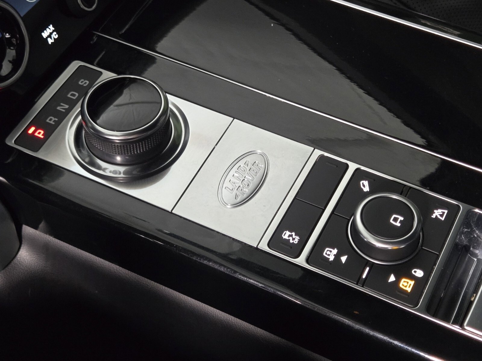 Used 2021 Land Rover Range Rover Westminster Edition image 31