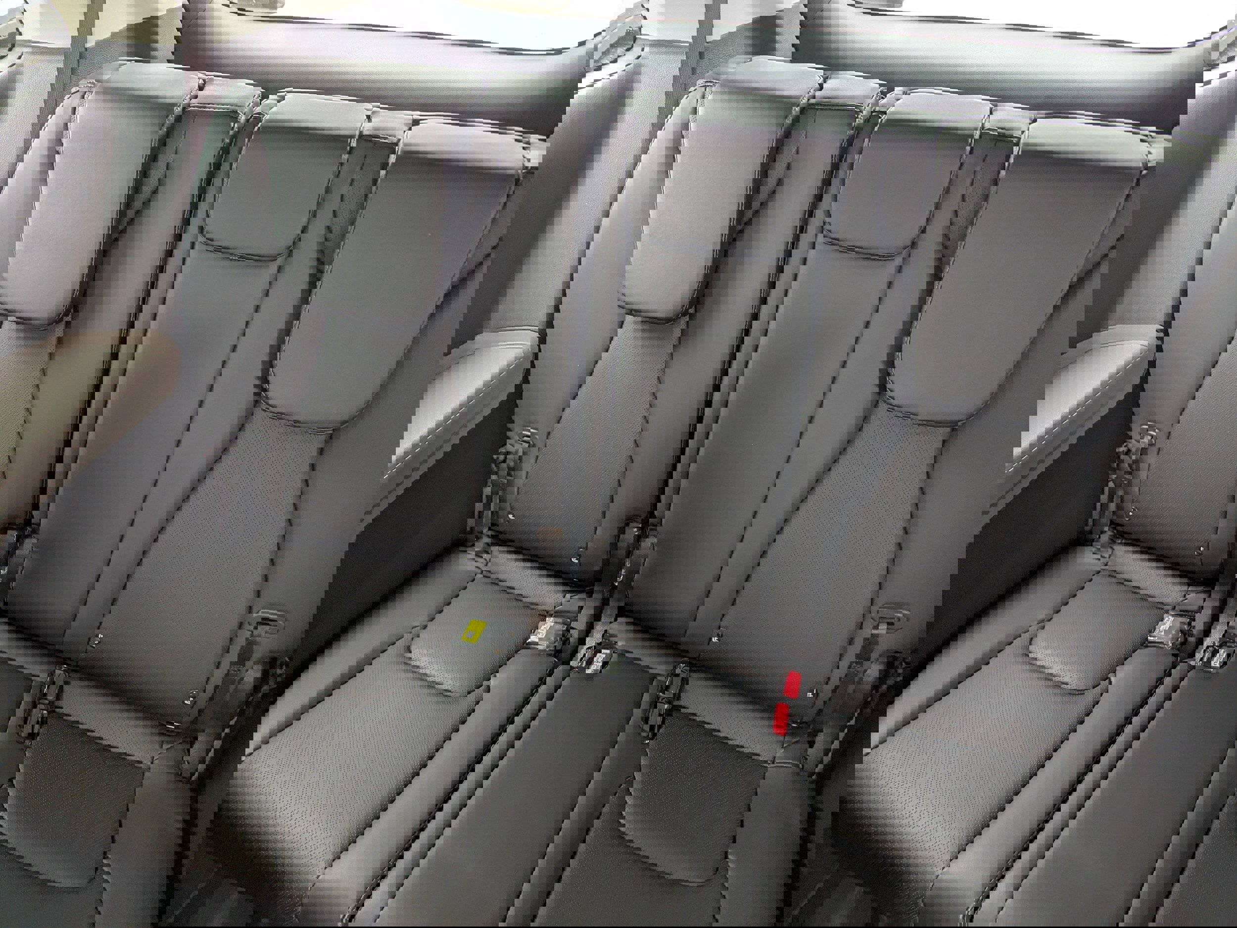 New 2026 Kia Carnival EX image 5