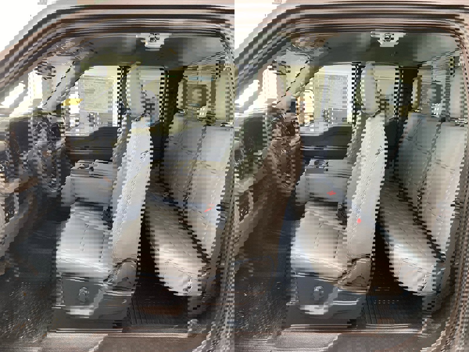 New 2026 Ford F250 XL w/ XL Chrome Package image 19