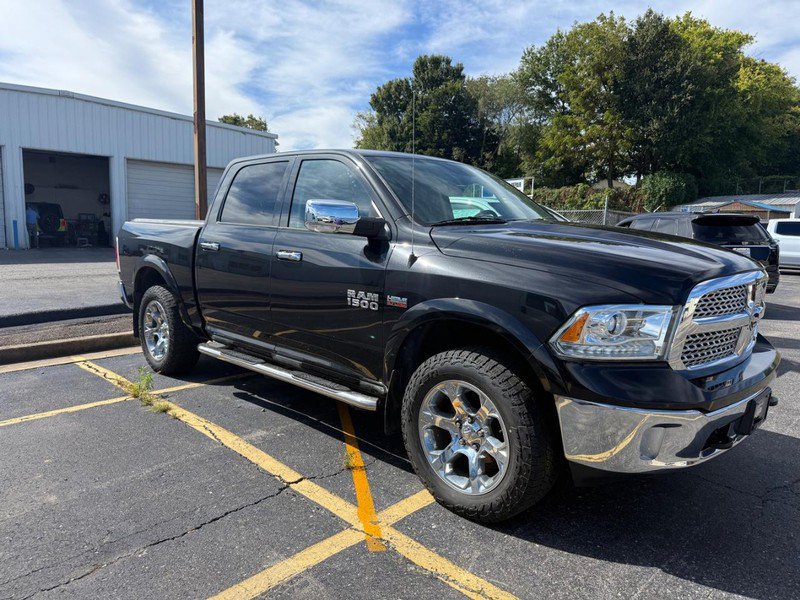 Used 2015 RAM 1500 Laramie w/ Convenience Group