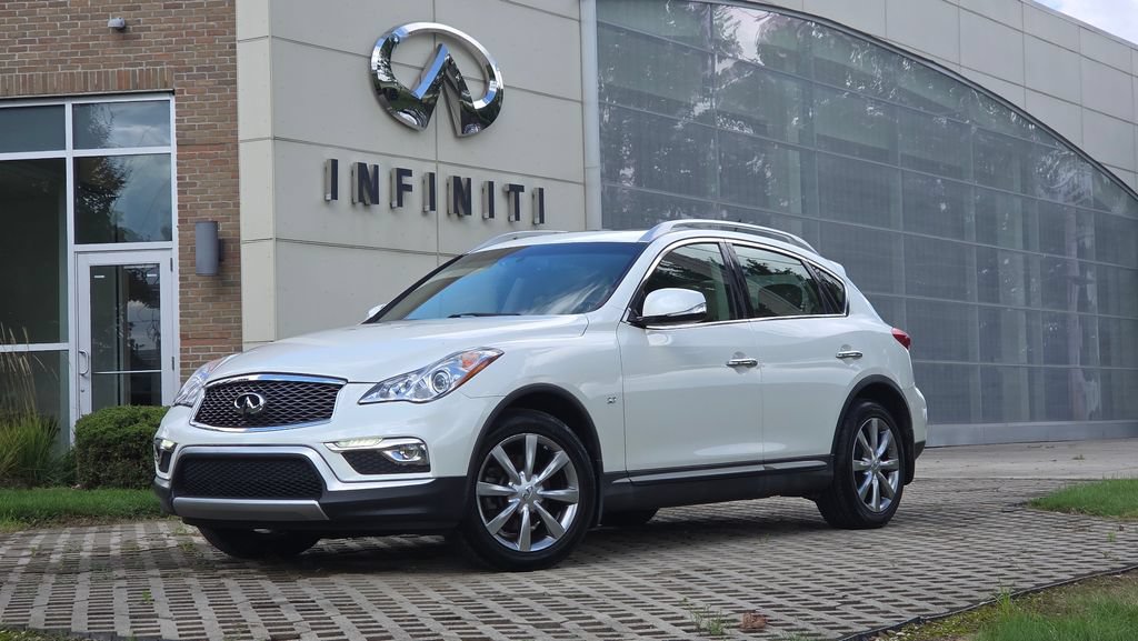 Used 2017 INFINITI QX50 AWD w/ Premium Package image 2
