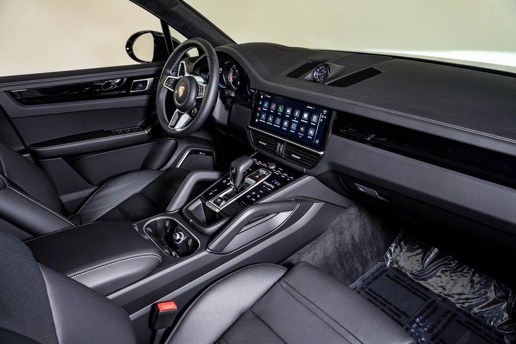 Certified 2023 Porsche Cayenne GTS image 14