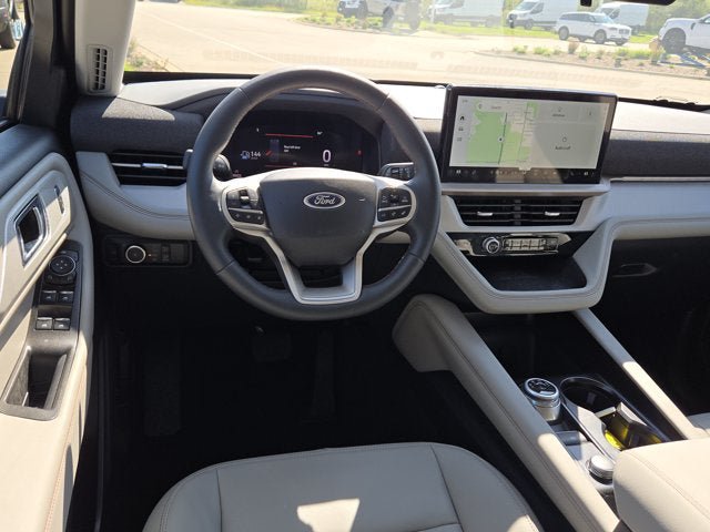 Used 2026 Ford Explorer Active w/ Active Comfort Package AWD/4WD image 18