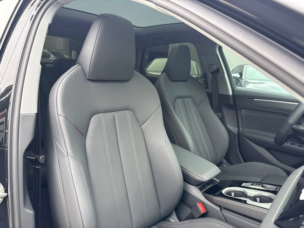 New 2026 Audi A6 Premium Plus AWD/4WD image 14