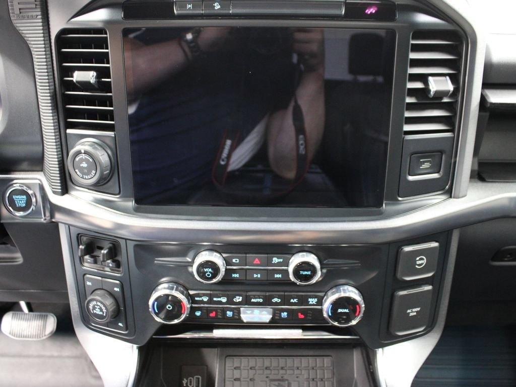 Used 2025 Ford F150 Platinum w/ FX4 Off-Road Package AWD/4WD image 20