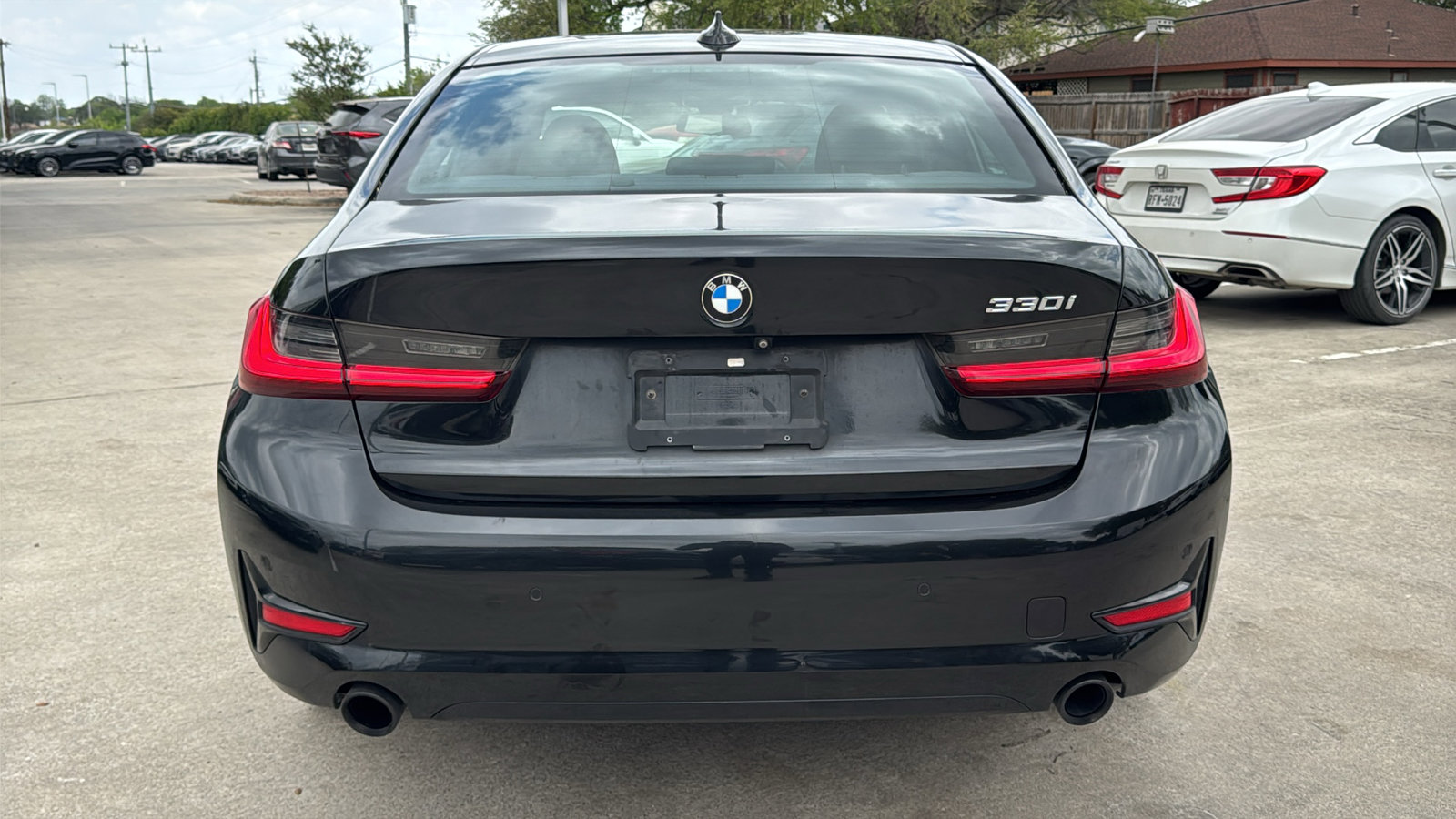 Used 2019 BMW 330i Sedan w/ Convenience Package RWD image 6