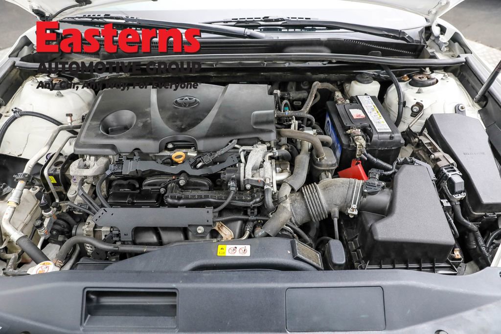 Used 2019 Toyota Camry XLE image 7