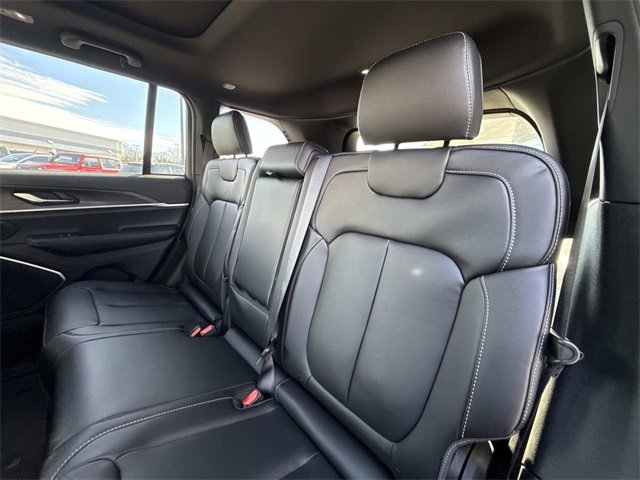 New 2026 Jeep Grand Cherokee Limited image 15