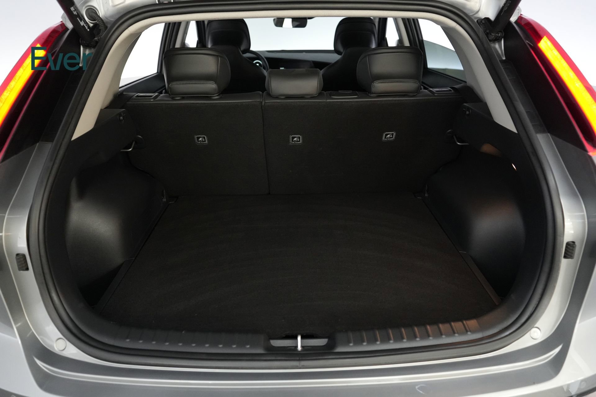 Used 2023 Kia Niro Wind FWD image 8