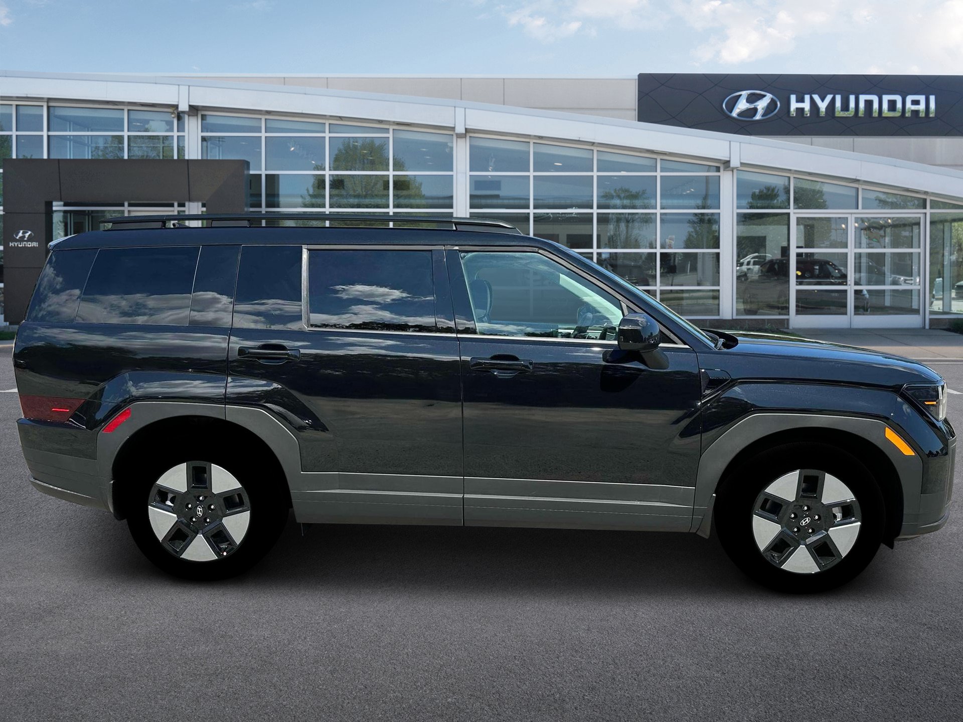 New 2026 Hyundai Santa Fe SEL AWD/4WD image 9