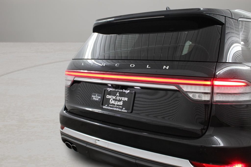 Used 2020 Lincoln Aviator Reserve w/ Equipment Group 202A AWD/4WD image 33