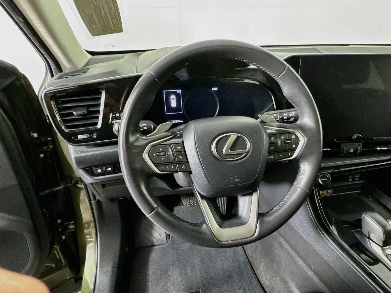 Used 2023 Lexus NX 350 AWD image 11