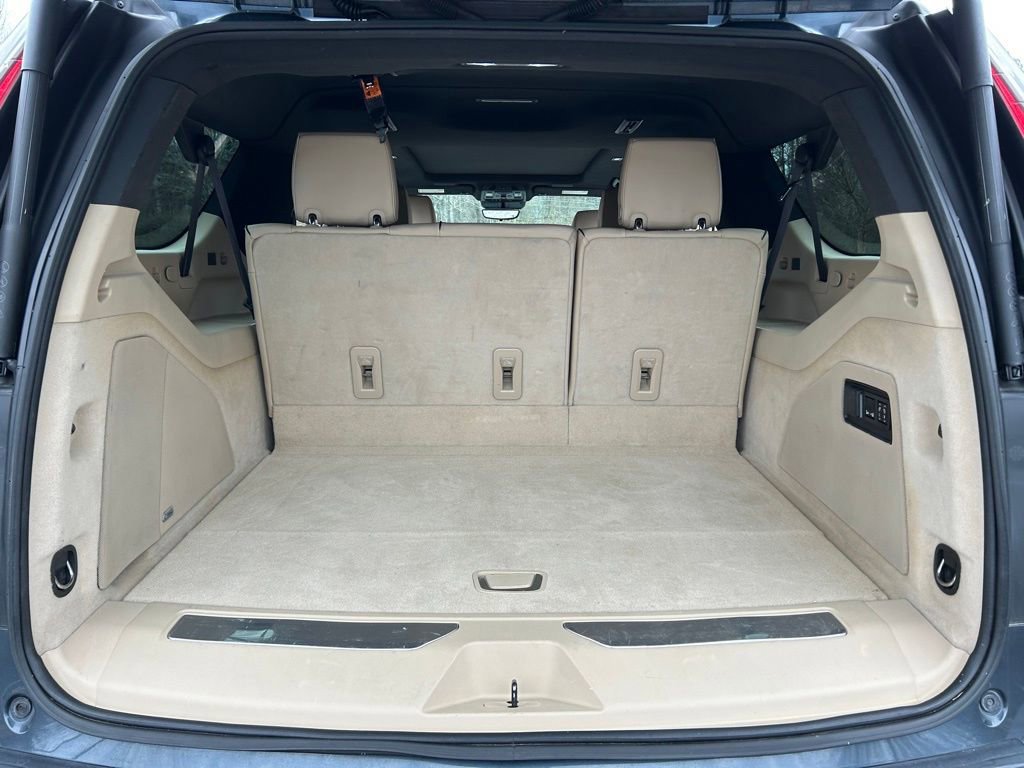 Used 2021 Cadillac Escalade ESV Premium Luxury w/ Driver Assist Tech Package image 43