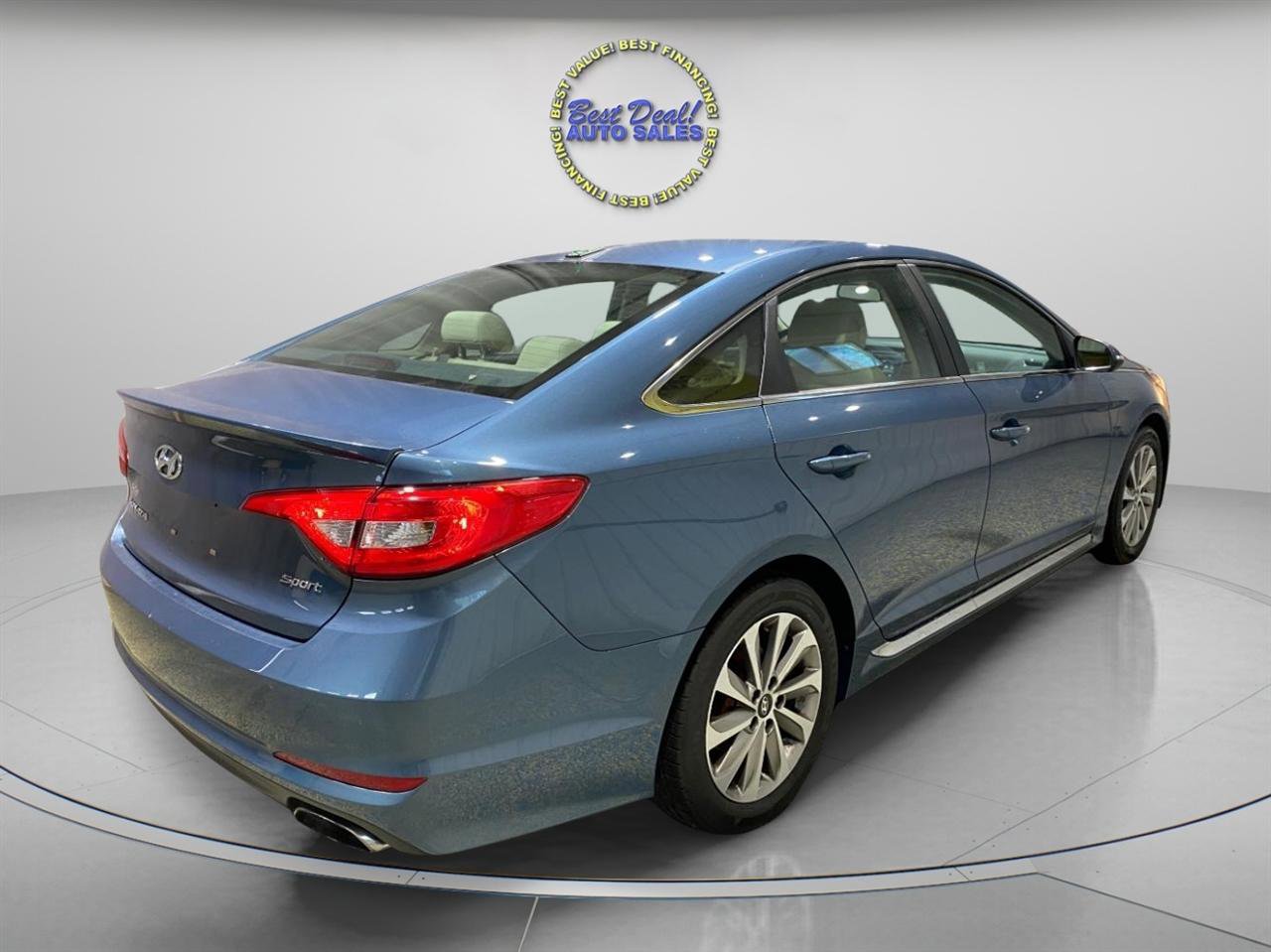 Used 2016 Hyundai Sonata Sport FWD image 4