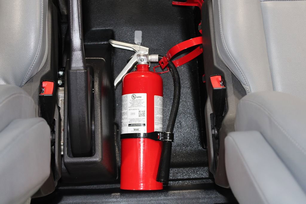 Used 2018 Ford Transit 350 XL image 32