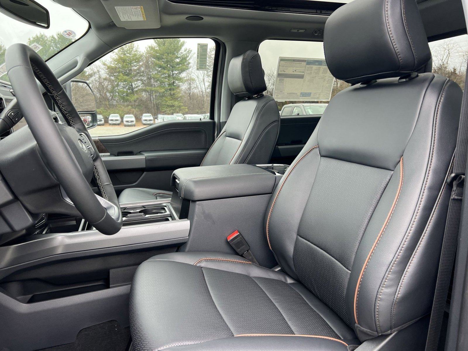 New 2026 Ford F350 Lariat w/ Black Appearance Package image 13