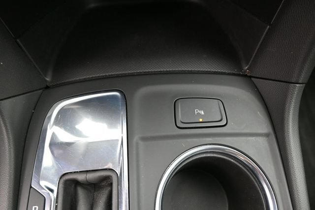 Used 2023 Chevrolet Equinox LT FWD image 29