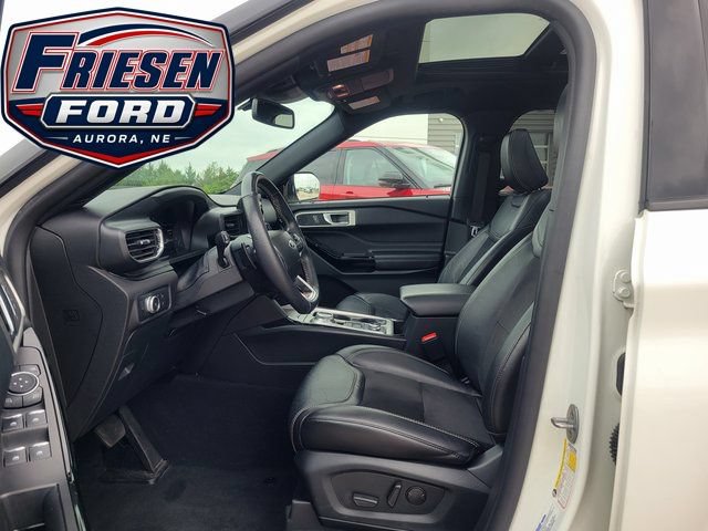 Used 2022 Ford Explorer ST w/ ST Street Pack AWD/4WD image 12