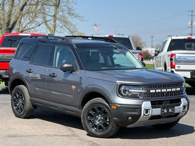Used 2025 Ford Bronco Sport Badlands AWD/4WD image 41