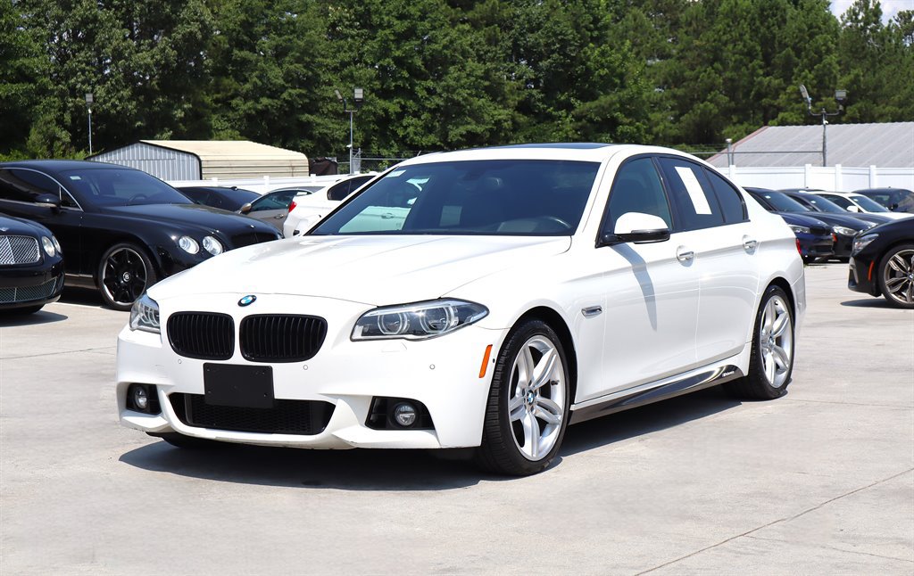 Used 2015 BMW 550i Sedan RWD image 3
