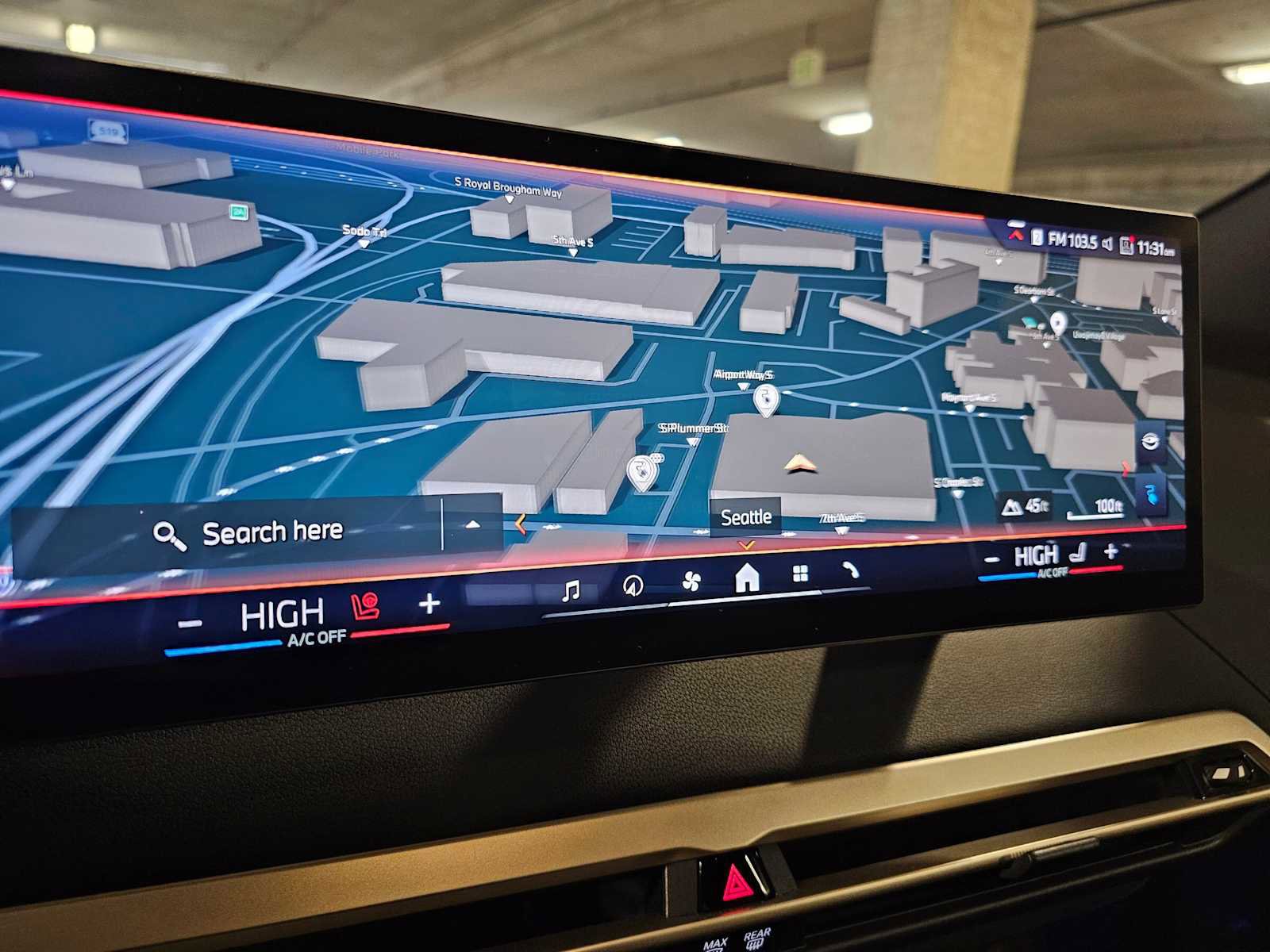 Used 2024 BMW iX xDrive50 w/ Premium Package image 16