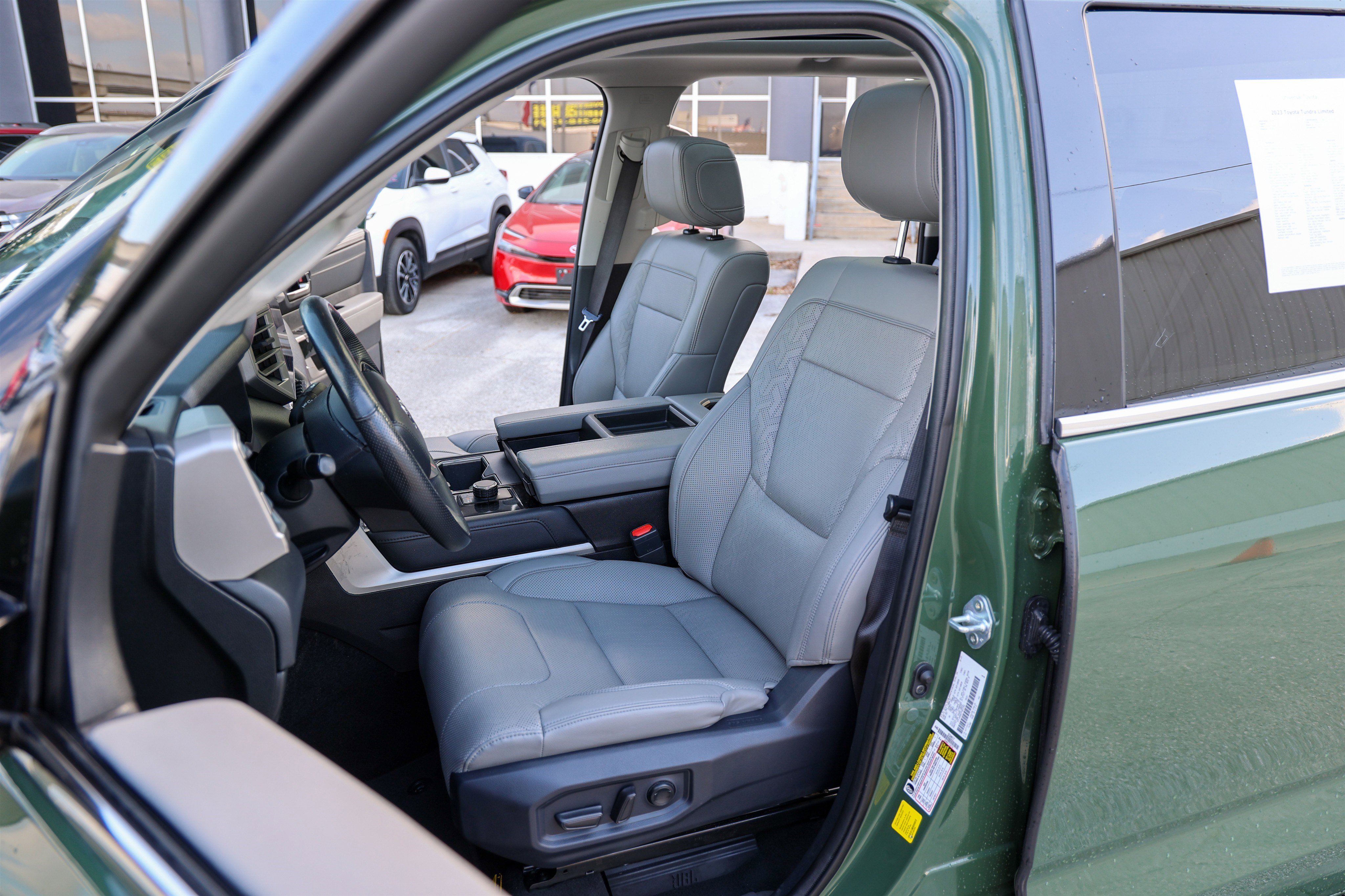 Used 2023 Toyota Tundra Limited image 45