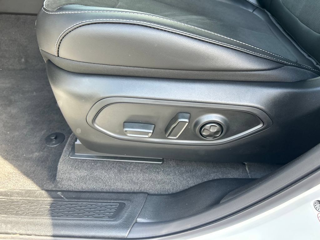 New 2026 Jeep Grand Cherokee L 4WD image 22