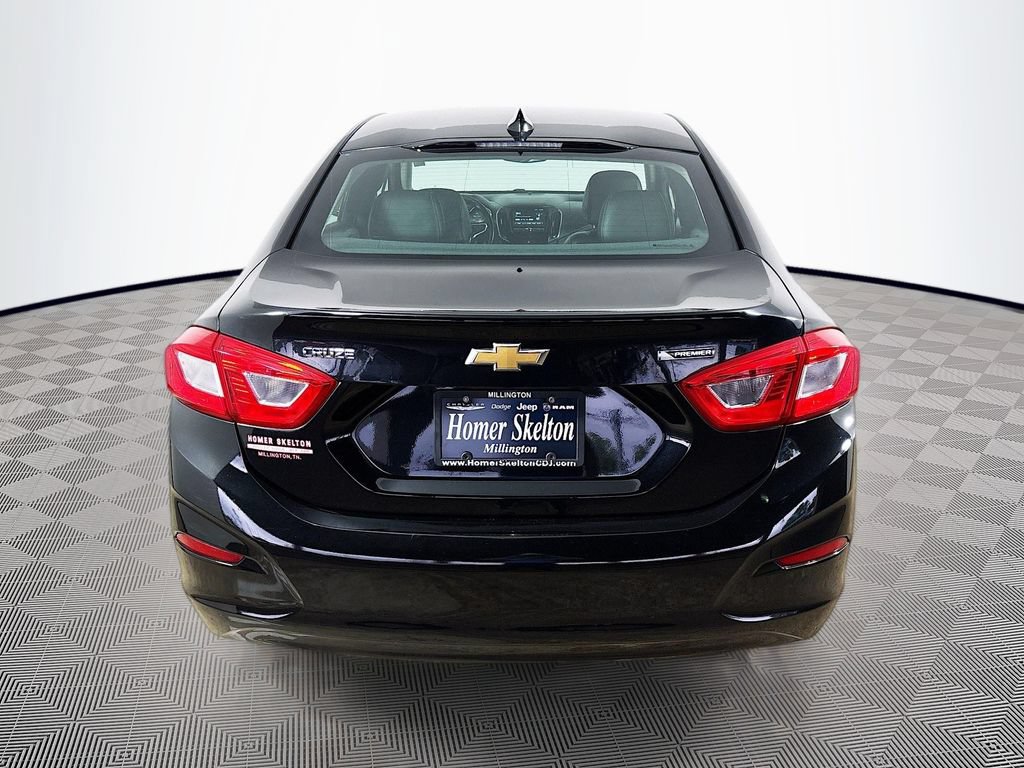 Used 2017 Chevrolet Cruze Premier FWD image 6